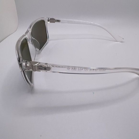 Translucent lenses with iridium mirrored lenses - Picture 10 of 13